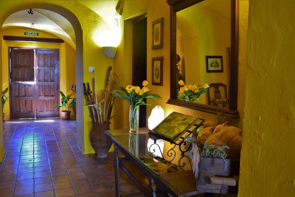 Casa Rural Don Alvaro De Luna Exterior photo