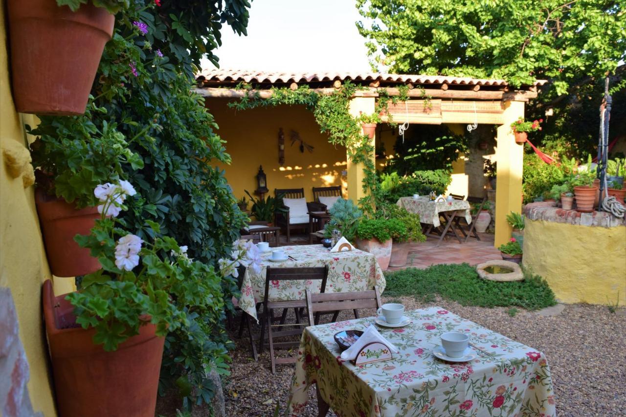 Casa Rural Don Alvaro De Luna Exterior photo